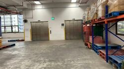 Form Industrial Building (D18), Factory #460976621